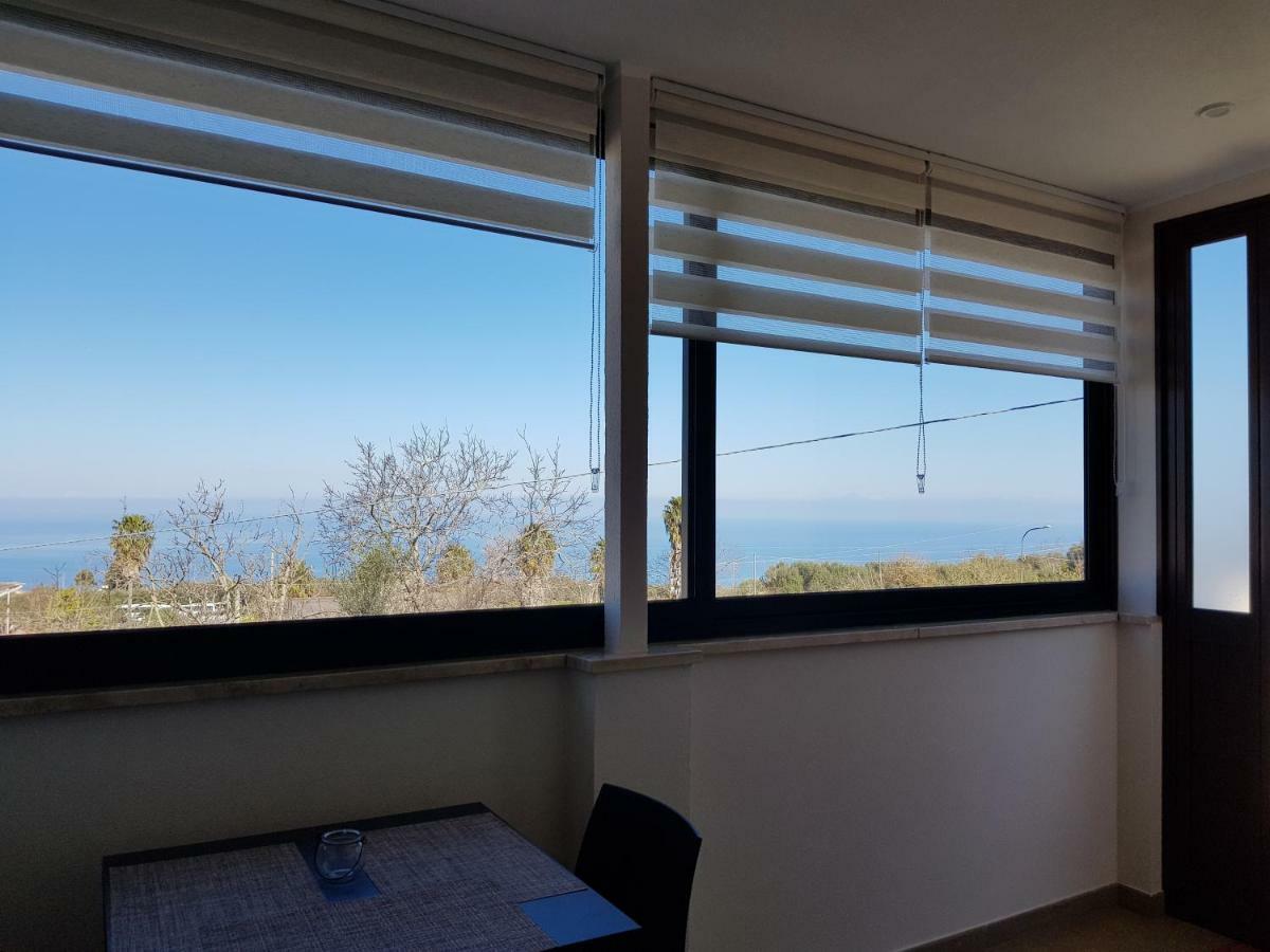 B&B La Casa Di Martina Zambrone Eksteriør billede