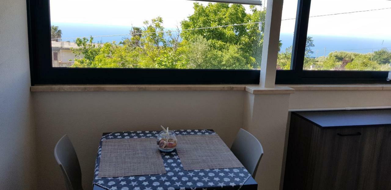 B&B La Casa Di Martina Zambrone Eksteriør billede